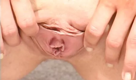 مساعدة افلام سكس عربي نسوانجي