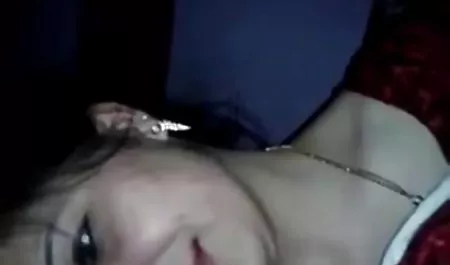 في نفس افلام سكس عربي مجاني الوقت يشتكي من العمر اريك