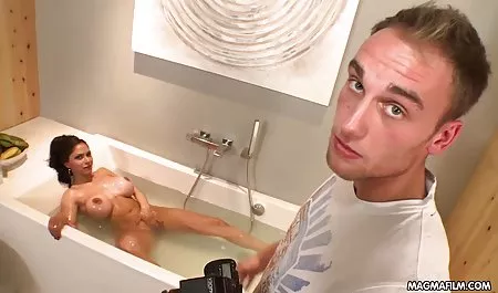 الوردي جوي افلام سكس عراقي عربي قدم