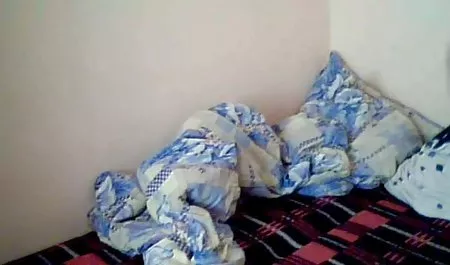 امرأة شابة محارم عربي جديد جميلة الأكل بيضاء كبيرة الثدي