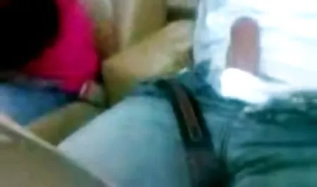 لدي اثنين من افلام سك عربي الشقراوات رجل في حافلة مليئة الناس